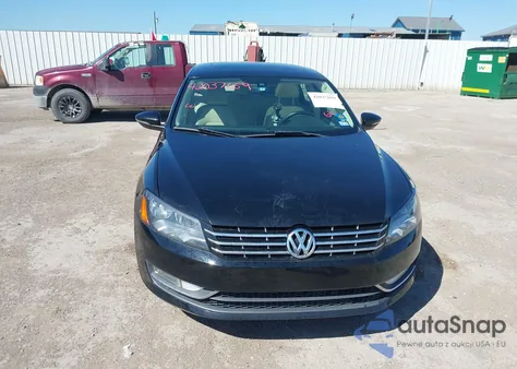 2012 Volkswagen Passat 3.6L V6 Se z USA, uszkodzony, nr VIN 1VWBM7A31CC094470